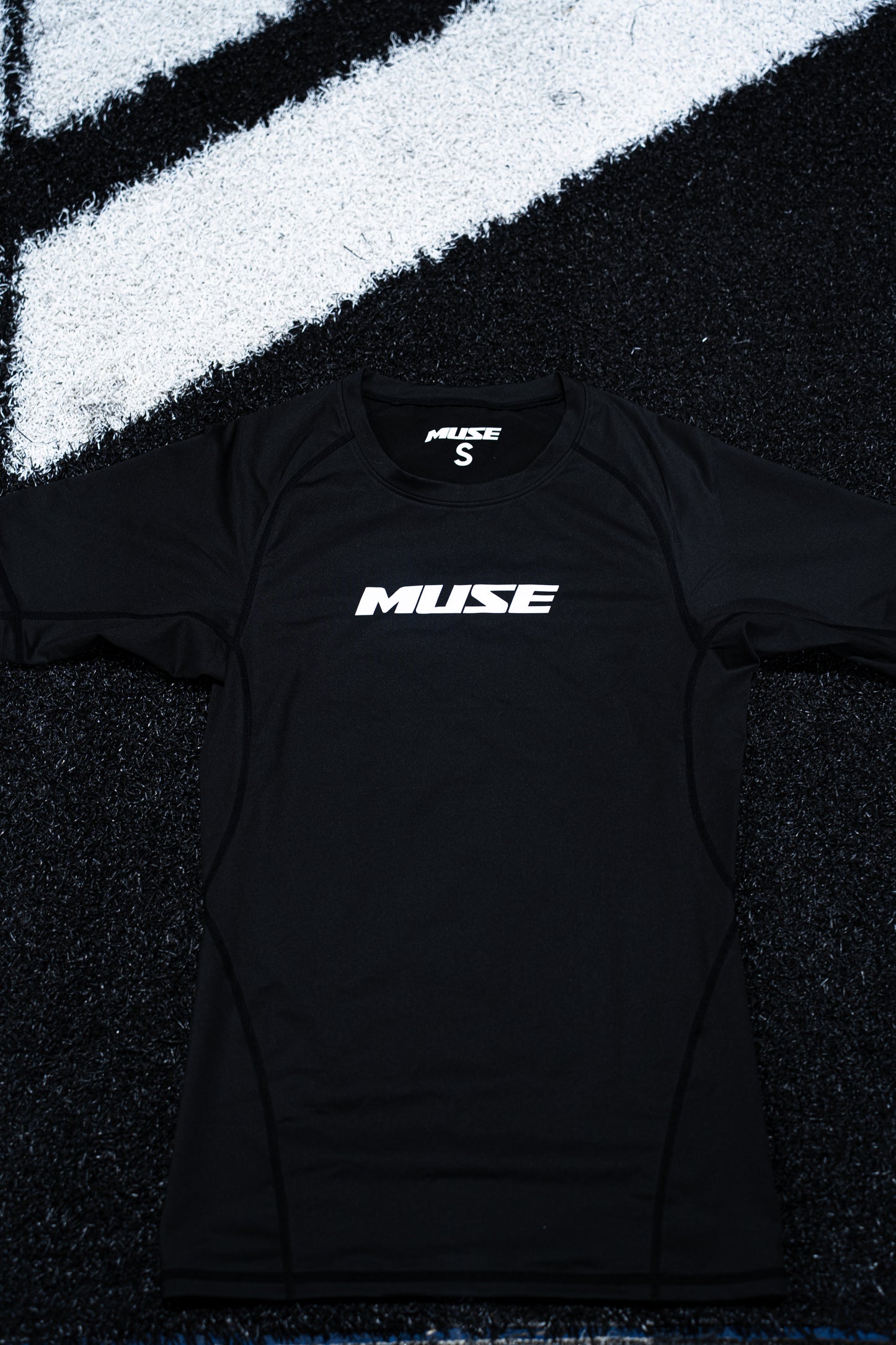 MUSE COMPRESSION TEE
