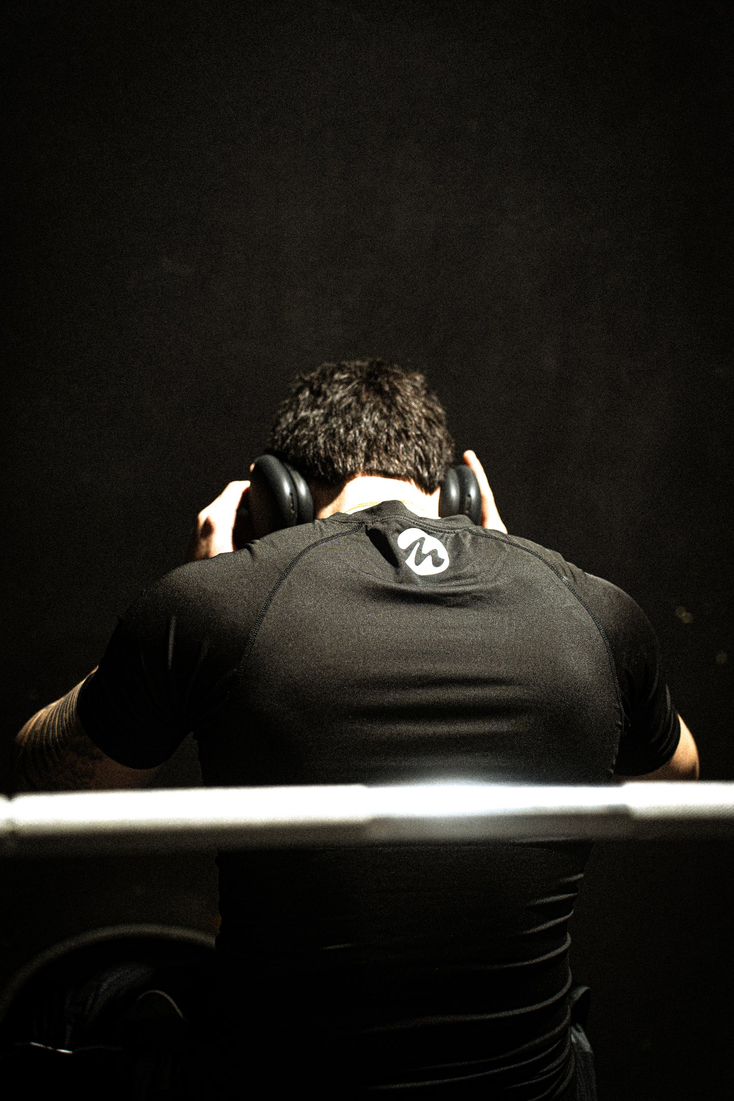 MUSE COMPRESSION TEE